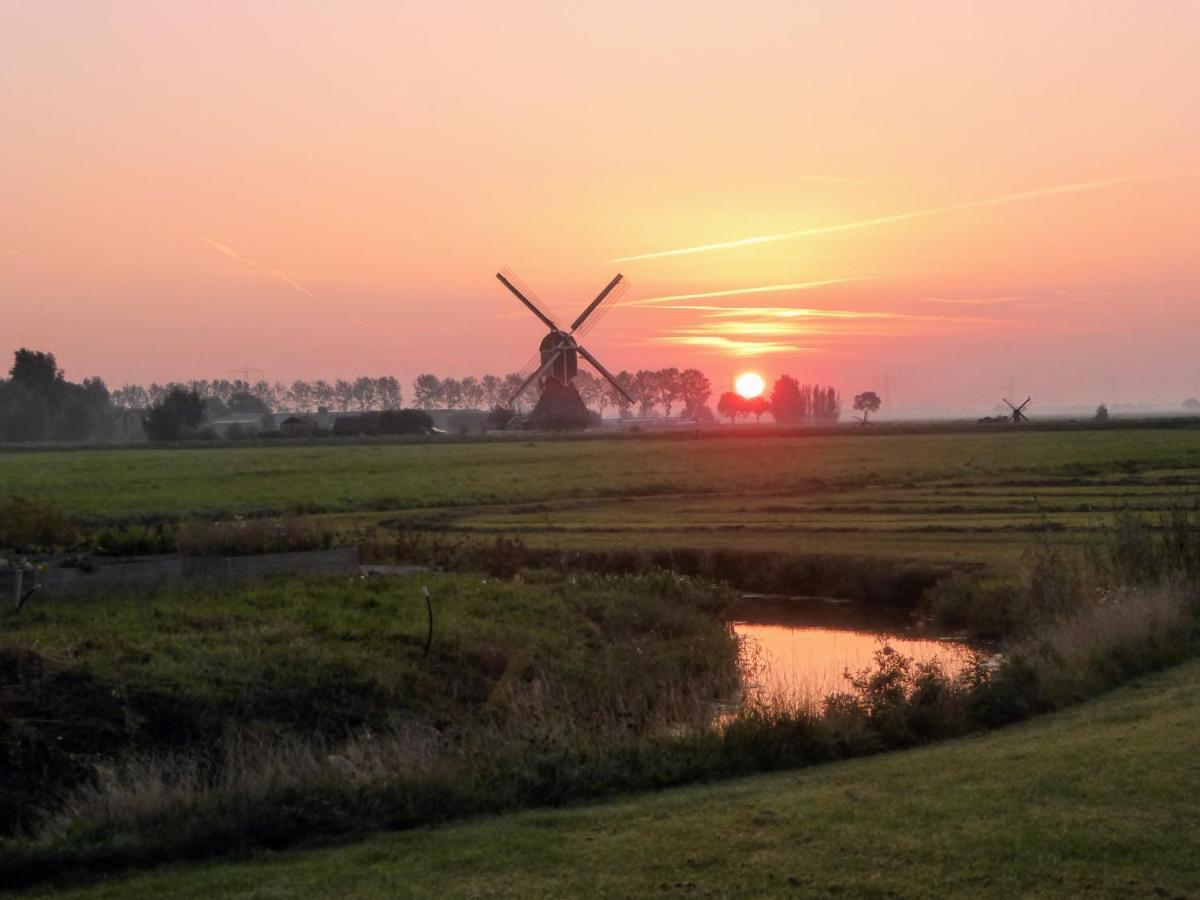 Vertoeven Bij Verhoeven Oud-Alblas Exteriör bild